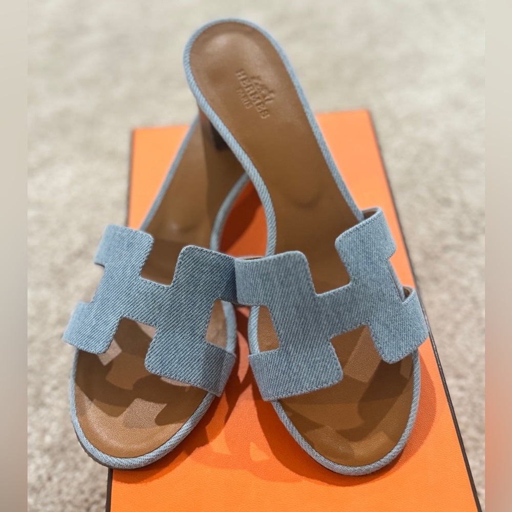Denim Oasis Sandals size 7.5